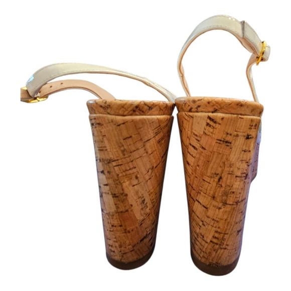 Stuart Weitzman White Wedge Sandals Size 9B - Picture 12 of 13